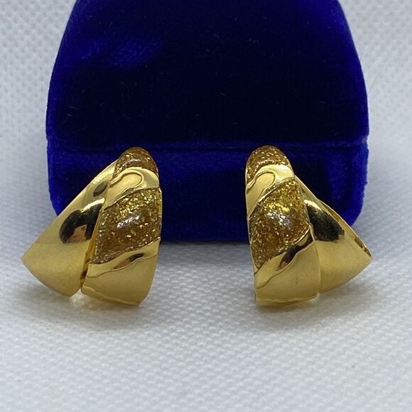 💛 Vintage Gold Tone & Glitter Half Hoop Earrings - Picture 1 of 3
